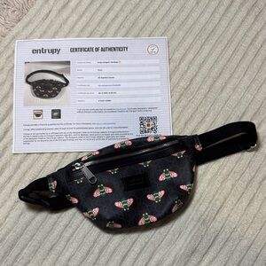 Gucci Black Belt Bag brand new never worn